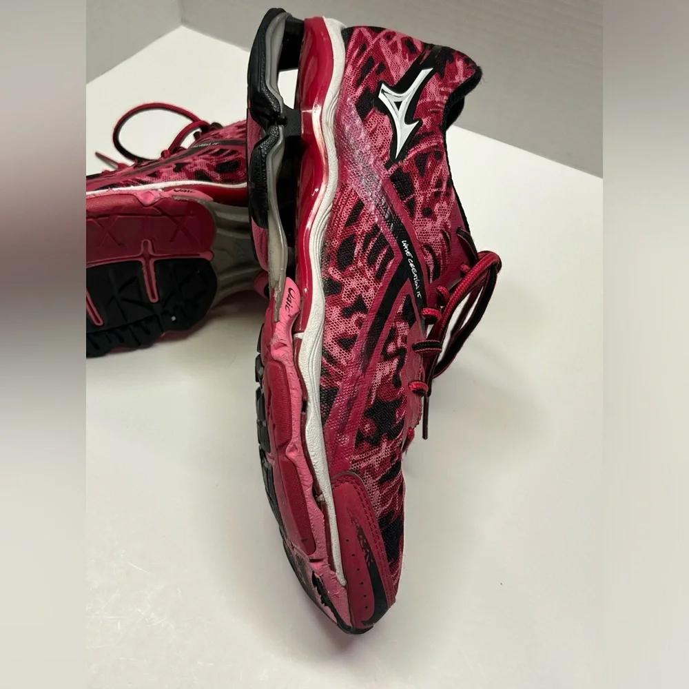 Mizuno Wave Creation 15 Running Shoes Women's‎ sz 10